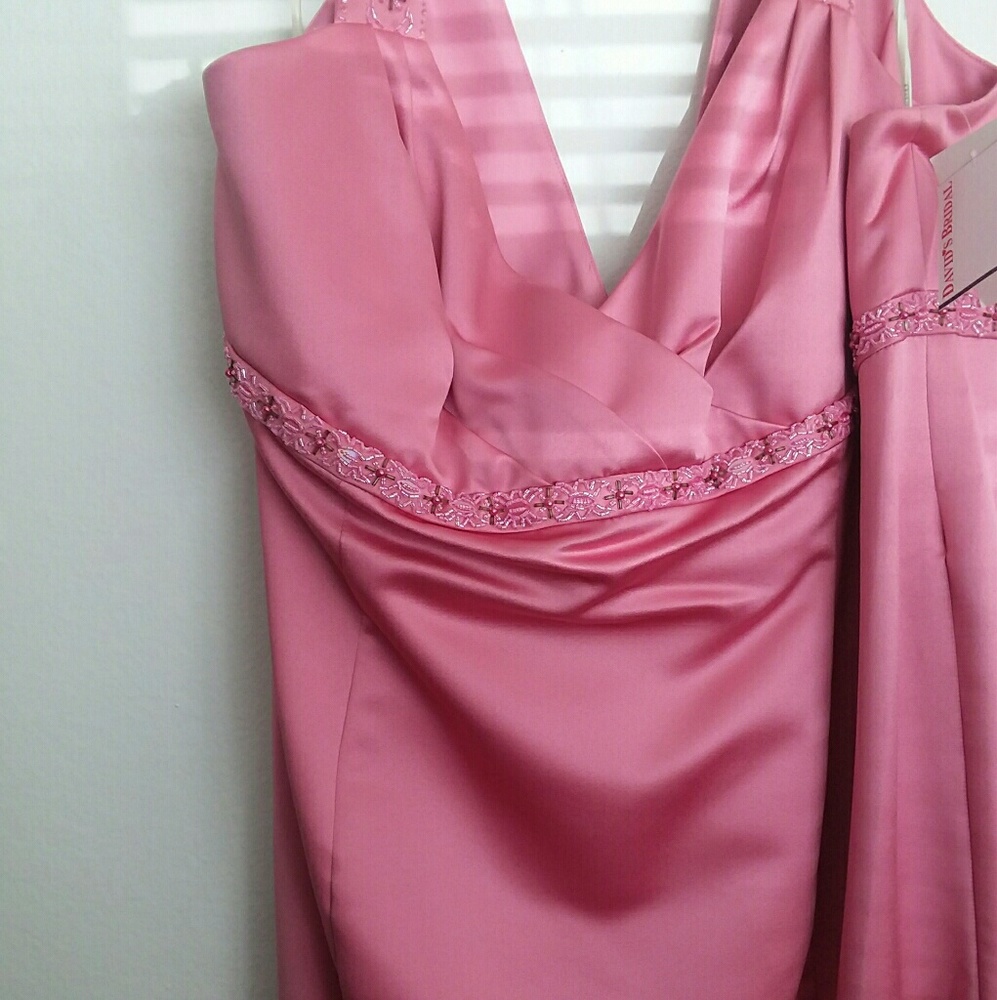 Formal Dress - Picture 3 of 7